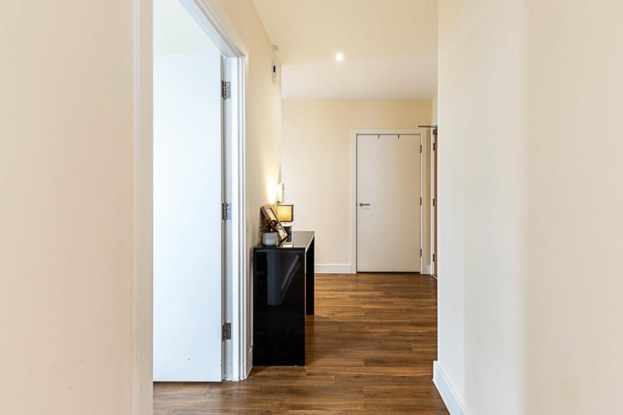 Vibrant London Canal Apartment Экстерьер фото